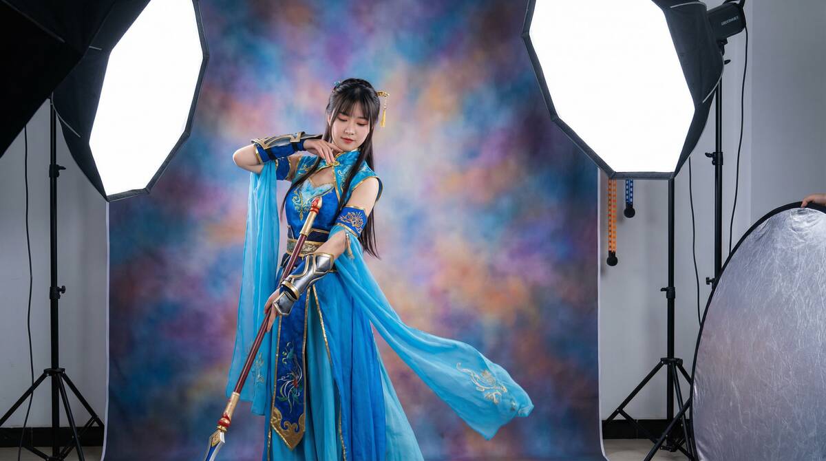 幼儿视频小车拉大马cosplay